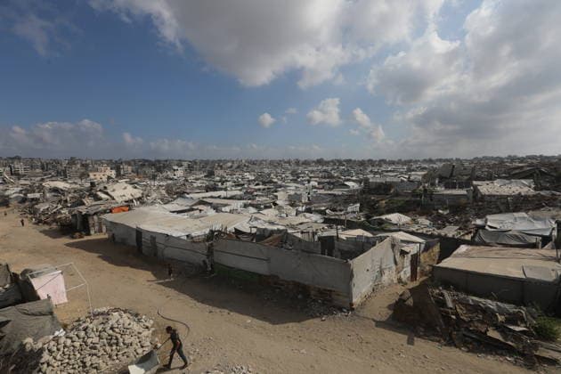 Displaced Palestinians Shelter Near Destroyed Homes as War Reaches 1,000 Days Displaced Palestinians go about their daily lives in worn-out tents erected near their destroyed homes east of Gaza City on July 2, 2026, as the war enters its 1,000th day. Hundreds of thousands of Palestinians continue to live in shelters and temporary camps following repeated displacement, while facing shortages of water, food and essential services, according to the United Nations and humanitarian organizations. Photo by Bilal Osama apaimages Gaza city Gaza Strip Palestinian Territory 020726_Gaza_BO_01(1) Copyright: xapaimagesxBilalxOsamax xapaimagesx