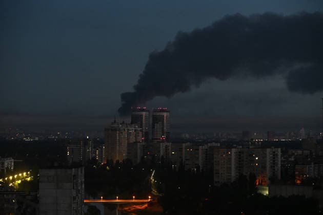 RECORD DATE NOT STATED Black smoke rises over the city following a massive combined Russian attack in Kyiv, Ukraine, on July 2, 2026. Russian forces launched a large-scale attack using strike drones and multiple types of missiles. At least 13 people were killed and 56 were injured in the attack. Private homes, apartment buildings, an emergency medical substation, and a hotel building were damaged (Photo by Yevhen Kotenko Ukrinform) Kyiv shrouded in smoke after Russian massive attack  Copyright: xYevhenxKotenkox