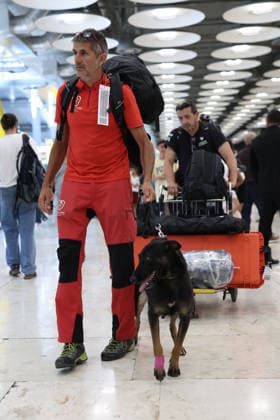 The Firefighters for the World team returns to Spain after its humanitarian mission in Venezuela. The Firefighters for the World team upon arrival at Adolfo Suárez Madrid-Barajas Airport on July 2, 2026, in Madrid, Spain. The team has completed its humanitarian mission in Venezuela following the destructive earthquakes measuring 7.2 and 7.5 on the Richter scale. The seven members of the NGO have completed five intense days of uninterrupted work in the coastal area of La Guaira, specifically in the Playa Grande and Caraballeda sectors, where buildings suffered widespread collapse. JULY 2, 2026 Alejandro Martínez Vé Madrid, Madrid, Spain  Copyright: xAlejandroxMartinezxVÃ lezx 7638185
