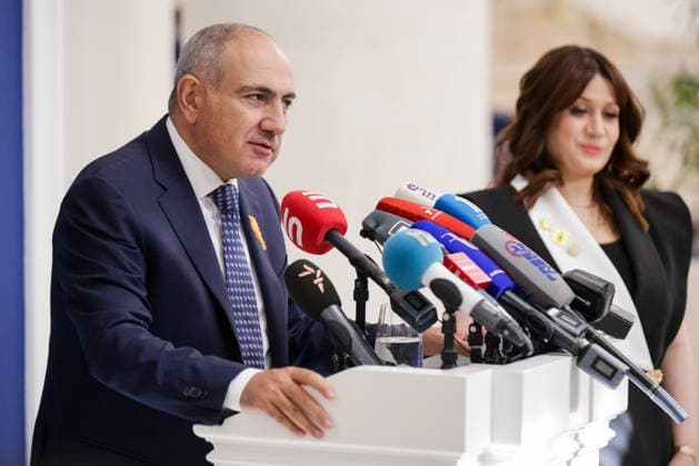 ARMENIA, YEREVAN - JULY 2, 2026: Armenia s Prime Minister Nikol Pashinyan holds a briefing following talks with Ursula von der Leyen, president of the European Commission, at the Government House. Alexander Patrin TASS  94579097