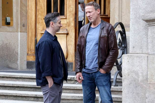 Denis Moschitto und Wotan Wilke Möhring beim Fototermin am Set des ARD-Krimis Tatort - Paranoia am Hotel Fraser Suites. Hamburg, 02.07.2026 *** Denis Moschitto and Wotan Wilke Möhring at a photo shoot on the set of the ARD crime drama *Tatort Paranoia* at the Hotel Fraser Suites Hamburg, July 2, 2026 Foto:xgbrcix xFuturexImagex tatort_6714