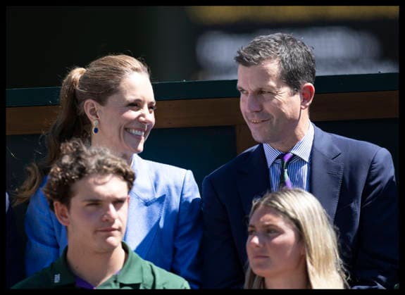 . 02 07 2026. London, United Kingdom. Kate Middleton, the Princess of Wales watches the tennis with Tim Henman on day four of the Wimbledon Tennis Championships in London.  xStephenxLockx xi-Imagesx IIM-26878-0061