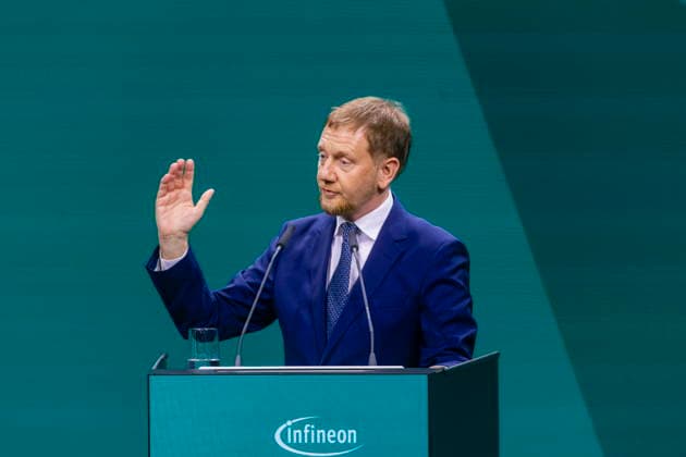 Infineon Eröffnung Infineon Smart Power FAB in Dresden eröffnet.Michael Kretschmer Ministerpräsident Sachsen, Dresden Sachsen Deutschland *** Infineon Opens Infineon Smart Power FAB in Dresden; Michael Kretschmer, Minister President of Saxony, Dresden, Saxony, Germany