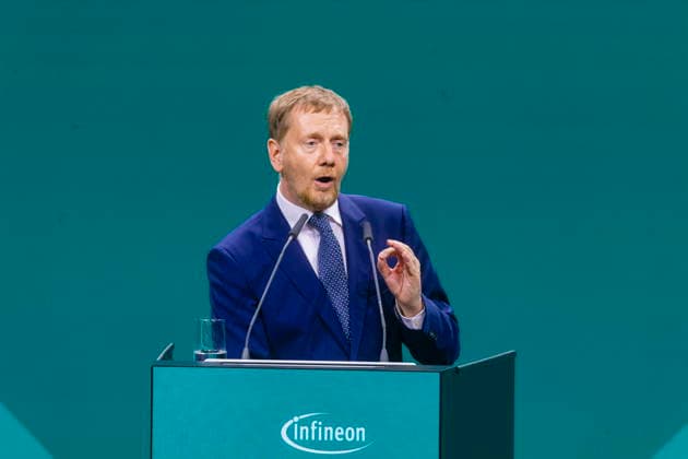 Infineon Eröffnung Infineon Smart Power FAB in Dresden eröffnet.Michael Kretschmer Ministerpräsident Sachsen, Dresden Sachsen Deutschland *** Infineon Opens Infineon Smart Power FAB in Dresden; Michael Kretschmer, Minister President of Saxony, Dresden, Saxony, Germany