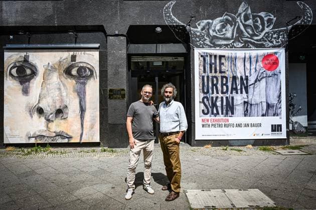Ausstellung The Urban Skin von Pietro Ruffo und Jan Bauer im Streetart-Museum Urban Nation ** NUR FÜR REDAKTIONELLE ZWECKE ** EDITORIAL USE ONLY **<p>Ausstellung The Urban Skin von Pietro Ruffo und Jan Bauer im Streetart-Museum Urban Nation, fotografiert am 02.07.2026 in Berlin Berlin Berlin Berlin Copyright: MaurizioxGambarini *** Exhibition The Urban Skin by Pietro Ruffo and Jan Bauer at the Street Art Museum Urban Nation ** FOR EDITORIAL USE ONLY ** EDITORIAL USE ONLY ** p Exhibition The Urban Skin by Pietro Ruffo and Jan Bauer at the Urban Nation Street Art Museum, photographed on July 2, 2026, in Berlin Berlin Berlin Berlin Copyright MaurizioxGambarini Copyright: MaurizioxGambarini doc86jkukddj2ufb0whufq ,EDITORIAL USE ONLY