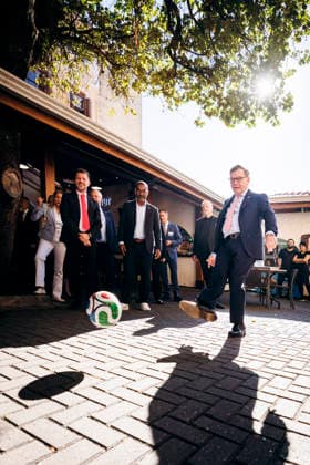 Johann Wadephul (CDU), Bundesaussenminister, aufgenommen im Rahmen eines Besuchs des Goethe-Institut Sao Paulo in Sao Paulo, 02.07.2026. Fotografiert im Auftrag des Auswaertigen Amtes (AA) Sao Paulo Brasilien *** Johann Wadephul (CDU), Federal Minister of Foreign Affairs, photographed during a visit to the Goethe-Institut São Paulo in São Paulo on July 2, 2026. Photographed on behalf of the Federal Foreign Office (AA) in São Paulo, Brazil. Copyright: xFelixxZahnx