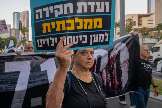 July 2, 2026, Tel Aviv, Israel: A protester holds a placard during an anti-government rally. A rally was held to mark 1,000 days since the October 7 massacre. Demonstrators protested against the Israeli government, accusing it of responsibility for the failures that led to the attack and calling for a state commission of inquiry, which they say the government opposes because its findings could implicate Prime Minister Benjamin Netanyahu. Tel Aviv Israel  - ZUMAs197 20260702_aaa_s197_315 Copyright: xYaelxGuiskyxAbasx