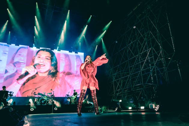 Music Concert - EMMA - LIVE TOUR 2026 Emma sing during EMMA - LIVE TOUR 2026, Music Concert in ROME, Italy, July 02 2026 ROME IPPODROMO DELLE CAPANNELLE ROMA Italy Copyright: xTommasoxNotarangelox xLiveMediax LPM_2545711