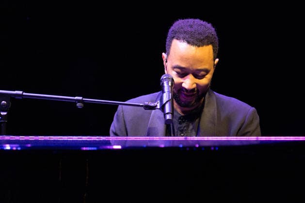 John Legend At Cavea dell Auditorium Parco della Musica Ennio Morricone - Rome John Legend performs live in Rome at the Cavea dell Auditorium Parco della Musica Ennio Morricone during his A Night of Songs & Stories tour 2026 in Rome, Italy on July 2, 2026. Photo by Andrea Bracaglia ABACAPRESS.COM Rome Italy Italy  Copyright: xBracagliaxAndrea ABACAx