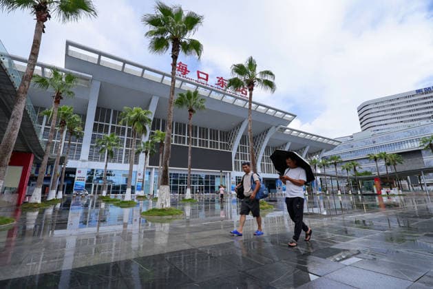 HAIKOU, CHINA - JULY 03: A general view shows the square in front of Haikou East Railway Station amid rain on July 3, 2026 in Haikou, Hainan Province of China. The 10th typhoon of this year, Maysak, is projected to make landfall in south China s Hainan Province on Friday afternoon, according to an 8 a.m. update from the provincial meteorological service.  Copyright: xChinaxNewsxServicex 111651961190