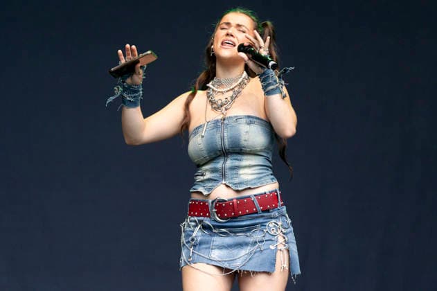 Tiffany Aris live beim Bochum Total Festival auf der WDR 1LIVE-Bühne. Bochum, 02.07.2026 *** Tiffany Aris live at the Bochum Total Festival on the WDR 1LIVE stage in Bochum, July 2, 2026 Foto:xxF.xZeisingx xFuturexImagex aris_6704