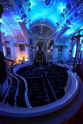 CNTV MICHEL- Innenansicht der Kirche LIcht Light Show Hamburg 02.07.2026 Die Hauptkirche St.Michaelis,dem Hamburger Michel erstrahlt fuer mehrere Monate in neuem Licht LUMINISCENCE Licht Show das einmalige 360Â° Illuminationserlebnis macht die Architektur des Michel hor und sichtbar und der Raumklang setzt die barocke Architektur bestens in Szene.Hauptkirche St. Michaelis Michel ist ein evangelischer Sakralbau in der Neustadt von Hamburg Hamburg Deutschland *** CNTV MICHEL Interior View of the Church Light Show Hamburg July 2, 2026 St. Michael’s Church, known as the Hamburg Michel, will shine in a new light for several months during the LUMINISCENCE Light Show—a unique 360° illumination experience brings the architecture of the Michel to