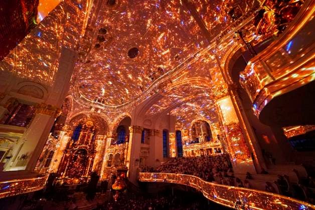 CNTV MICHEL- Innenansicht der Kirche LIcht Light Show Hamburg 02.07.2026 Die Hauptkirche St.Michaelis,dem Hamburger Michel erstrahlt fuer mehrere Monate in neuem Licht LUMINISCENCE Licht Show das einmalige 360Â° Illuminationserlebnis macht die Architektur des Michel hor und sichtbar und der Raumklang setzt die barocke Architektur bestens in Szene.Hauptkirche St. Michaelis Michel ist ein evangelischer Sakralbau in der Neustadt von Hamburg Hamburg Deutschland *** CNTV MICHEL Interior View of the Church Light Show Hamburg July 2, 2026 St. Michael’s Church, known as the Hamburg Michel, will shine in a new light for several months during the LUMINISCENCE Light Show—a unique 360° illumination experience brings the architecture of the Michel to