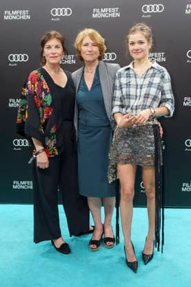 Victoria Mayer, Corinna Harfouch und Lea Drinda bei der Premiere des Kinofilms Kalter Hund auf dem 43. Filmfest München 2026 in den City-Atelier Kinos. München, 02.07.2026 *** Victoria Mayer, Corinna Harfouch, and Lea Drinda at the premiere of the feature film *Kalter Hund* at the 43rd Munich Film Festival in 2026 at the City Atelier Cinemas in Munich, July 2, 2026 Foto:xN.xKolinzx xFuturexImagex hund_6709