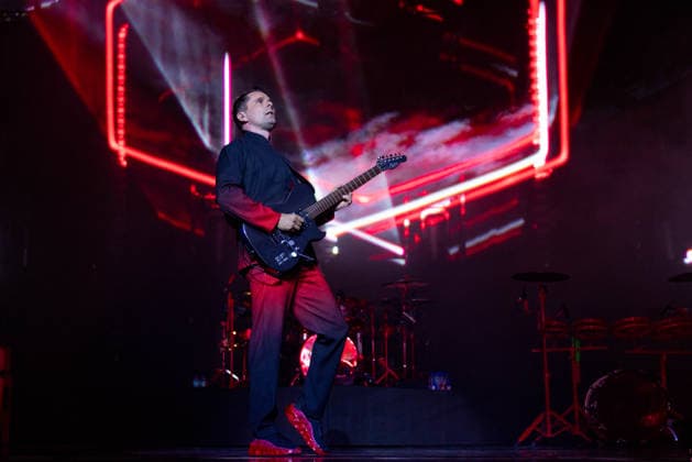 July 2, 2026, Milwaukee, Wisconsin, U.S: MATT BELLAMY of Muse during the opening night of The Wow! Signal Tour at Summerfest Music Festival in Milwaukee, Wisconsin Milwaukee U.S  - ZUMAs135 20260702_zap_s135_004 Copyright: xDanielxDeSloverx