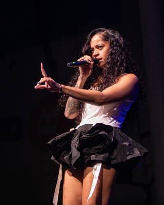 July 2, 2026, Milwaukee, Wisconsin, U.S: Singer ELLA MAI during the Summerfest Music Festival in Milwaukee, Wisconsin Milwaukee U.S  - ZUMAs135 20260702_zap_s135_071 Copyright: xDanielxDeSloverx