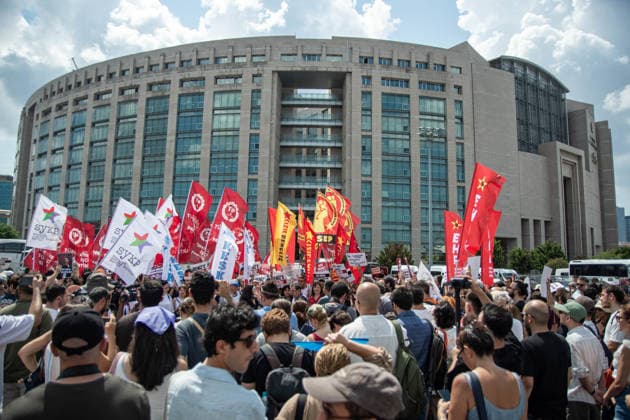 July 3, 2026, Istanbul, Istanbul, Turkey: Stand-up comedian Deniz Goktas was brought to the Istanbul Courthouse in Caglayan after being detained over his stand-up show published on YouTube. Political parties, labor unions, civil society organizations, fellow artists and supporters gathered outside the courthouse and held a press statement calling for his release and defending freedom of expression. Istanbul Turkey  - ZUMAt171 20260703_zip_t171_003 Copyright: xAbdullahxTepelix