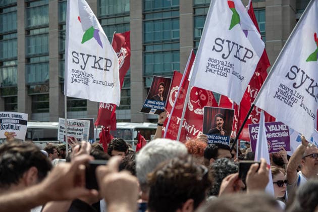 July 3, 2026, Istanbul, Istanbul, Turkey: Stand-up comedian Deniz Goktas was brought to the Istanbul Courthouse in Caglayan after being detained over his stand-up show published on YouTube. Political parties, labor unions, civil society organizations, fellow artists and supporters gathered outside the courthouse and held a press statement calling for his release and defending freedom of expression. Istanbul Turkey - ZUMAt171 20260703_zip_t171_007 Copyright: xAbdullahxTepelix