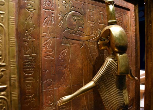 Toutankhamon Reconstruction Spectacular At Porte du Versailles - Paris Toutankhamon, Reconstition spectacular his tomb and his treasures of Pharaon at Porte du Versailles in Paris, France on July 2, 2026. Photo by Alain Apaydin ABACAPRESS.COM Paris Ile-de-France France  Copyright: xApaydinxAlain ABACAx