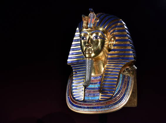 Toutankhamon Reconstruction Spectacular At Porte du Versailles - Paris Toutankhamon, Reconstition spectacular his tomb and his treasures of Pharaon at Porte du Versailles in Paris, France on July 2, 2026. Photo by Alain Apaydin ABACAPRESS.COM Paris Ile-de-France France  Copyright: xApaydinxAlain ABACAx