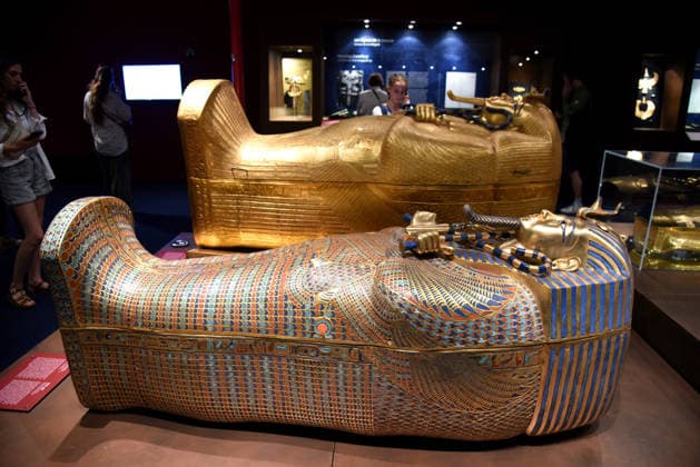 Toutankhamon Reconstruction Spectacular At Porte du Versailles - Paris Toutankhamon, Reconstition spectacular his tomb and his treasures of Pharaon at Porte du Versailles in Paris, France on July 2, 2026. Photo by Alain Apaydin ABACAPRESS.COM Paris Ile-de-France France  Copyright: xApaydinxAlain ABACAx