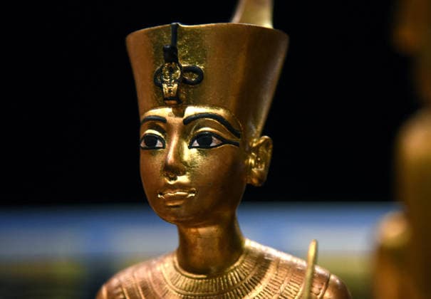 Toutankhamon Reconstruction Spectacular At Porte du Versailles - Paris Toutankhamon, Reconstition spectacular his tomb and his treasures of Pharaon at Porte du Versailles in Paris, France on July 2, 2026. Photo by Alain Apaydin ABACAPRESS.COM Paris Ile-de-France France  Copyright: xApaydinxAlain ABACAx