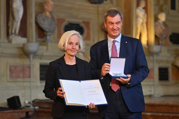 Prof.Dr. Ursula MUENCH erhaelt von Markus SOEDER (Ministerpraesident Bayern und CSU Vorsitzender) den Bayerischen Verdienstorden. Verleihung Bayerischer Verdienstorden im Antiquariat der Residenz in Muenchen am 03.07.2026. *** Prof. Dr. Ursula MUENCH receives the Bavarian Order of Merit from Markus SOEDER, Minister-President of Bavaria and CSU Chairman. The award ceremony for the Bavarian Order of Merit took place at the Antiquariat der Residenz in Munich on July 3, 2026.