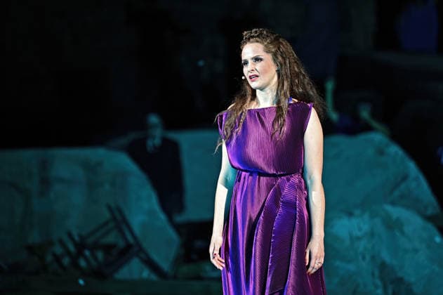 Bad Hersfelder Festspiele - Lysistrata . Schauspielerin Gioia Osthoff während der Fotoprobe zur Inszenierung Lysistrata im Rahmen der Bad Hersfelder Festspiele am 02.07.2026 in der Stiftsruine Bad Hersfeld. 20260702MWI132836 *** Bad Hersfeld Festival: Lysistrata—Actress Gioia Osthoff during the photo shoot for the production of Lysistrata as part of the Bad Hersfeld Festival on July 2, 2026, at the Stiftsruine in Bad Hersfeld 20260702MWI132836