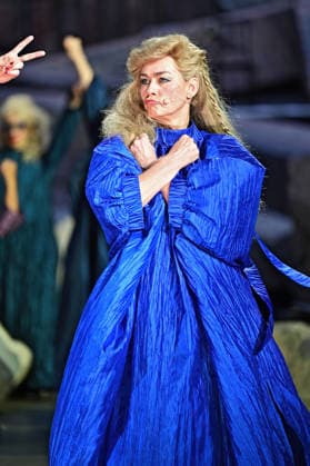 Bad Hersfelder Festspiele - Lysistrata . Schauspielerin Gesine Cukrowski während der Fotoprobe zur Inszenierung Lysistrata im Rahmen der Bad Hersfelder Festspiele am 02.07.2026 in der Stiftsruine Bad Hersfeld. 20260702MWI132502 *** Bad Hersfeld Festival: Lysistrata. Actress Gesine Cukrowski during the photo shoot for the production of Lysistrata as part of the Bad Hersfeld Festival on July 2, 2026, at the Stiftsruine in Bad Hersfeld. 20260702MWI132502