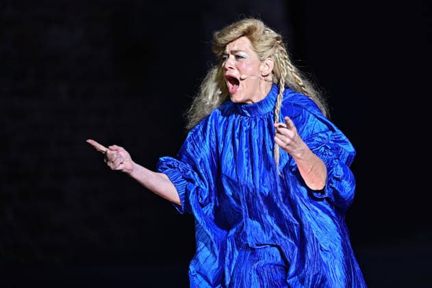 Bad Hersfelder Festspiele - Lysistrata . Schauspielerin Gesine Cukrowski während der Fotoprobe zur Inszenierung Lysistrata im Rahmen der Bad Hersfelder Festspiele am 02.07.2026 in der Stiftsruine Bad Hersfeld. 20260702MWI132533 *** Bad Hersfeld Festival: Lysistrata—Actress Gesine Cukrowski during the photo shoot for the production of Lysistrata as part of the Bad Hersfeld Festival on July 2, 2026, at the Stiftsruine in Bad Hersfeld 20260702MWI132533