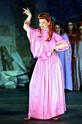 Bad Hersfelder Festspiele - Lysistrata . Schauspielerin Varia Linnea Sjöström während der Fotoprobe zur Inszenierung Lysistrata im Rahmen der Bad Hersfelder Festspiele am 02.07.2026 in der Stiftsruine Bad Hersfeld. 20260702MWI132539 *** Bad Hersfeld Festival: Lysistrata—Actress Varia Linnea Sjöström during the photo shoot for the production of Lysistrata as part of the Bad Hersfeld Festival on July 2, 2026, at the Stiftsruine in Bad Hersfeld 20260702MWI132539