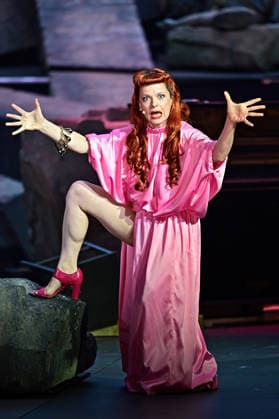 Bad Hersfelder Festspiele - Lysistrata . Schauspielerin Varia Linnea Sjöström während der Fotoprobe zur Inszenierung Lysistrata im Rahmen der Bad Hersfelder Festspiele am 02.07.2026 in der Stiftsruine Bad Hersfeld. 20260702MWI132429 *** Bad Hersfeld Festival: Lysistrata—Actress Varia Linnea Sjöström during the photo shoot for the production of Lysistrata as part of the Bad Hersfeld Festival on July 2, 2026, at the Stiftsruine in Bad Hersfeld 20260702MWI132429
