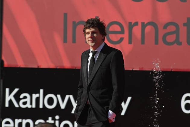 American actor Jesse Eisenberg arrives at the opening of the 60th Karlovy Vary International Film Festival, on June 3, 2026, in Karlovy Vary, Czech Republic. (CTKxPhoto SlavomirxKubes) CTKPhotoP2026070306751  CTKPhotoP2026070306751
