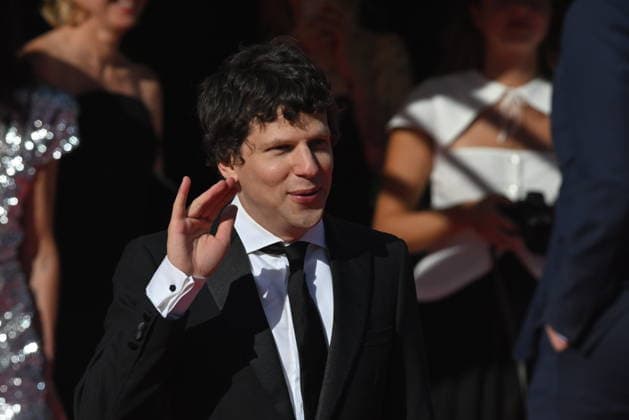 American actor Jesse Eisenberg arrives at the opening of the 60th Karlovy Vary International Film Festival, on June 3, 2026, in Karlovy Vary, Czech Republic. (CTKxPhoto SlavomirxKubes) CTKPhotoP2026070306763  CTKPhotoP2026070306763