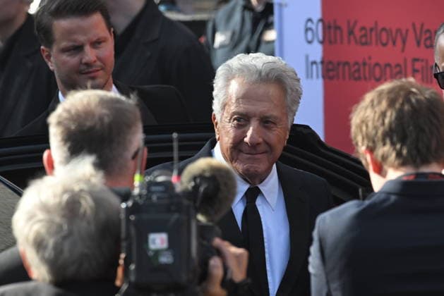American actor Dustin Hoffman arrives at the opening of the 60th Karlovy Vary International Film Festival, on June 3, 2026, in Karlovy Vary, Czech Republic. (CTKxPhoto SlavomirxKubes) CTKPhotoP2026070306951  CTKPhotoP2026070306951