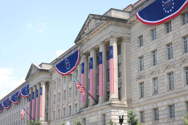 July 3, 2026, Washington, District Of Columbia, USA: The Herbert C. Hoover building is decorated with patriotic banners for the 4th of July in Washington. Washington USA - ZUMAg247 20260703_znp_g247_003 Copyright: xGagexSkidmorex