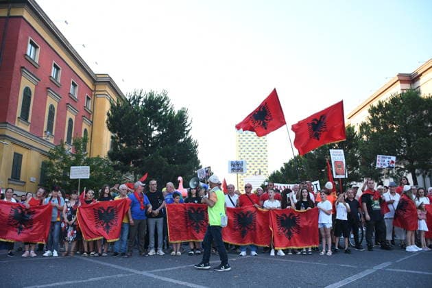 Protests continue over Zvernec tourism project in Albania TIRANA, ALBANIA - JULY 3: Protesters gather at Skanderbeg Square before marching to the Prime Minister s Office during the 34th day of demonstrations against a planned tourism project in the Zvernec area of Vlora, in Tirana, Albania, on July 3, 2026. Olsi Shehu Anadolu Tirana Albania. Editorial use only. Please get in touch for any other usage.  Copyright: x2026xAnadoluxOlsixShehux