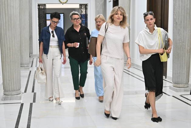 RECORD DATE NOT STATED 01.07.2026 WARSZAWA SEJM RP POSIEDZENIE SEJMU July 1, 2026 Warsaw – Sejm of the Republic of Poland – Sejm Session – Polish Parliament N Z POSLANKI MODA MONIKA ROSA ALEKSANDRA GAJEWSKA FOT DAMIAN BURZYKOWSKI NEWSPIX.PL NEWSPIX.PL --- newspix.pl 