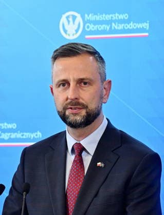 RECORD DATE NOT STATED 03.07.2026 WARSZAWA KONFERENCJA PRASOWA MINISTRA SPRAW ZAGRANICZNYCH I MINISTRA OBRONY NARODOWEJ July 3, 2026, Warsaw – Press conference by the Polish Minister of Foreign Affairs and the Polish Minister of National Defence N Z RADOSLAW SIKORSKI FOT DAMIAN BURZYKOWSKI NEWSPIX.PL NEWSPIX.PL --- newspix.pl 