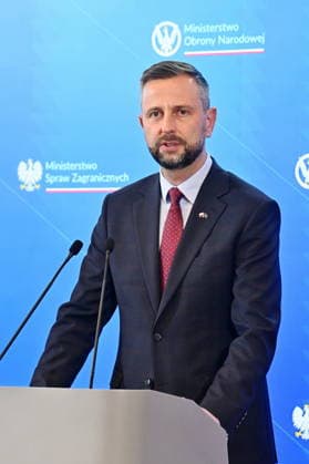 RECORD DATE NOT STATED 03.07.2026 WARSZAWA KONFERENCJA PRASOWA MINISTRA SPRAW ZAGRANICZNYCH I MINISTRA OBRONY NARODOWEJ July 3, 2026, Warsaw – Press conference by the Polish Minister of Foreign Affairs and the Polish Minister of National Defence N Z RADOSLAW SIKORSKI FOT DAMIAN BURZYKOWSKI NEWSPIX.PL NEWSPIX.PL --- newspix.pl 