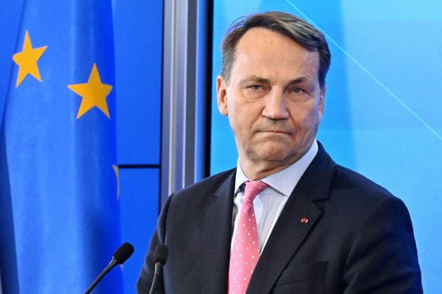 RECORD DATE NOT STATED 03.07.2026 WARSZAWA KONFERENCJA PRASOWA MINISTRA SPRAW ZAGRANICZNYCH I MINISTRA OBRONY NARODOWEJ July 3, 2026, Warsaw – Press conference by the Polish Minister of Foreign Affairs and the Polish Minister of National Defence N Z RADOSLAW SIKORSKI FOT DAMIAN BURZYKOWSKI NEWSPIX.PL NEWSPIX.PL --- newspix.pl 