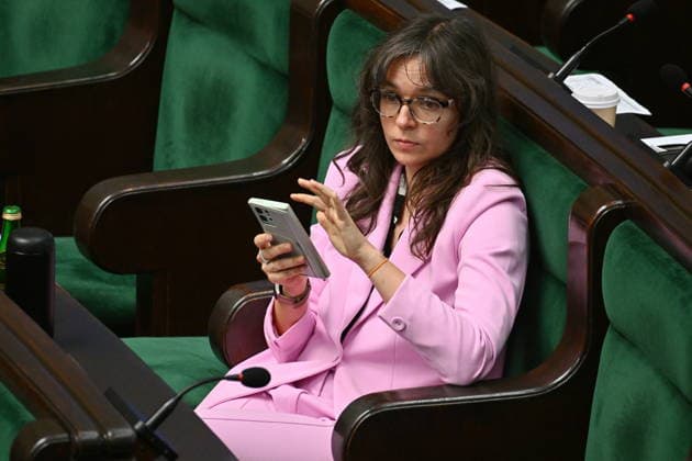 RECORD DATE NOT STATED 03.07.2026 WARSZAWA SEJM RP POSIEDZENIE SEJMU July 3, 2026 Warsaw – Sejm of the Republic of Poland – Sejm Session – Polish Parliament GLOSOWANIA N Z KLAUDIA JACHIRA FOT DAMIAN BURZYKOWSKI NEWSPIXPL NEWSPIX.PL --- newspix.pl 