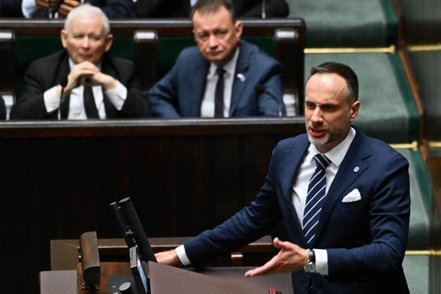 RECORD DATE NOT STATED 03.07.2026 WARSZAWA SEJM RP POSIEDZENIE SEJMU July 3, 2026 Warsaw – Sejm of the Republic of Poland – Sejm Session – Polish Parliament GLOSOWANIA N Z JANUSZ KOWALSKI JAROSLAW KACZYNSKI FOT DAMIAN BURZYKOWSKI NEWSPIXPL NEWSPIX.PL --- newspix.pl 