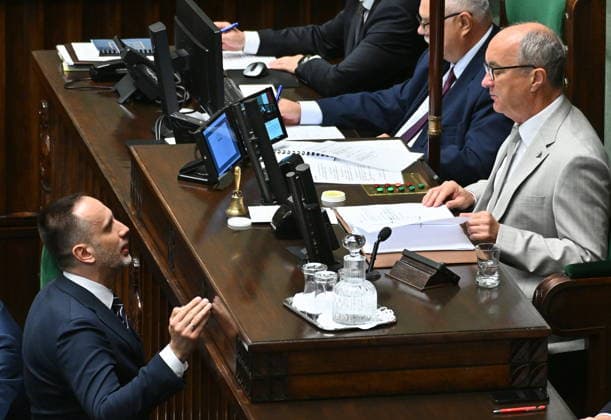 RECORD DATE NOT STATED 03.07.2026 WARSZAWA SEJM RP POSIEDZENIE SEJMU July 3, 2026 Warsaw – Sejm of the Republic of Poland – Sejm Session – Polish Parliament GLOSOWANIA N Z JANUSZ KOWALSKI FOT DAMIAN BURZYKOWSKI NEWSPIXPL NEWSPIX.PL --- newspix.pl 