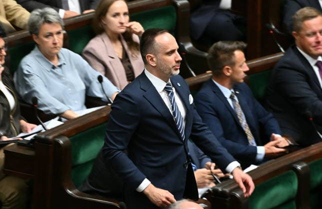 RECORD DATE NOT STATED 03.07.2026 WARSZAWA SEJM RP POSIEDZENIE SEJMU July 3, 2026 Warsaw – Sejm of the Republic of Poland – Sejm Session – Polish Parliament GLOSOWANIA N Z JANUSZ KOWALSKI FOT DAMIAN BURZYKOWSKI NEWSPIXPL NEWSPIX.PL --- newspix.pl 