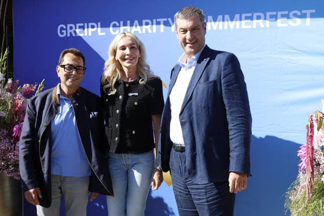 Saskia Greipl Charity Sommerfest 2026 Stavros Kostantinidis, Saskia Greipl-Kostantinidis und Markus Söder beim Greipl Charity Sommerfest zugunsten von LichtBlick Seniorenhilfe e.V. im Prof. Erich Greipl Stadion. Ismaning, 03.07.2026 Ismanin b.München Stadion Ismaning Bayern D *** Saskia Greipl Charity Summer Festival 2026 Stavros Kostantinidis, Saskia Greipl Kostantinidis and Markus Söder at the Greipl Charity Summer Festival to benefit LichtBlick Seniorenhilfe e.V. at the Prof. Erich Greipl Stadium in Ismaning, July 3, 2026, Ismaning near Munich, Ismaning Stadium, Bavaria, Germany Copyright: xAgenturxMatthiasxWehnertx xReinhardxZichyx