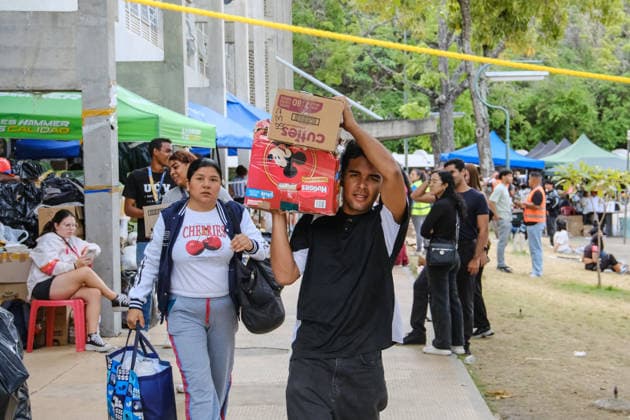 UCV collection center mobilizes humanitarian aid for Venezuela s earthquake survivors CARACAS, VENEZUELA - JULY 3: Volunteers and local citizens work at the Central University of Venezuela s (UCV) main humanitarian collection center, established at the Rectorate Plaza in Caracas, Venezuela, on July 3, 2026. The UCV s main collection center, located at the Rectorate Plaza in Caracas, operates around the clock under the organization of the Federation of University Centers and volunteers. Collected supplies are prioritized for areas affected by recent earthquakes, particularly La Guaira. They continuously receive non-perishable food, drinking water, medical supplies, personal hygiene items, clothing in good condition, and rescue tools. Diko Be  Copyright: x2026xAnadoluxDikoxBetancourtx