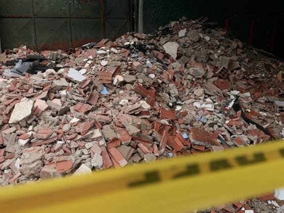 One person injured after partial collapse of school building in La Pastora, Venezuela CARACAS, VENEZUELA - JULY 3: A large amount of debris—including bricks, concrete blocks, metal, and trash—has piled up on the ground following the collapse of a wall at San Judas Tadeo School in La Pastora, Caracas, Venezuela, on July 3, 2026. A yellow caution tape with black lettering reading DANGER is stretched across the foreground, indicating that the area is hazardous and should not be entered. In the background, railings and walls from other buildings are visible. Part of the Agustiniano San Judas Tadeo School building, collapsed on the afternoon of Friday, nine days after the country was struck by a double earthquake. Although the building had bee  Copyright: x2026xAnadoluxJulioxUrribarrix