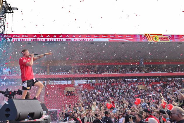 03.07.2026, Finch, Rapper, im Konzert live im Stadion Alte Försterei, Berlin, Musik, bürgerlich Nils Wehowsky, Berlin *** July 3, 2026, Finch, rapper, live concert at the Alte Försterei Stadium, Berlin, music, real name Nils Wehowsky, Berlin
