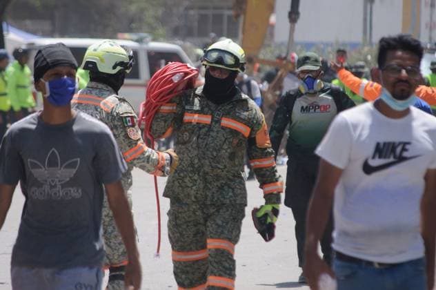 Rescue Operations Continue After Devastating Venezuela Earthquakes LA GUAIRA, VENEZUELA JULY 2026: Venezuelan and international rescue teams continue searching for survivors and recovering victims as residents move to temporary shelters following the twin earthquakes that struck Venezuela on June 24, 2026. Emergency operations remain underway in affected areas as authorities assess the extent of the damage. La Guaira Venezuela (Bolivarian Republic of) Copyright: x xmarioxfloresx xJNAxPressx